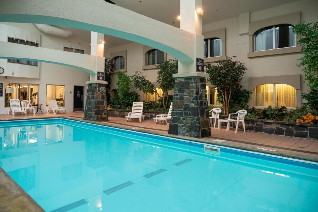 The Rundlestone Lodge Banff Buitenkant foto