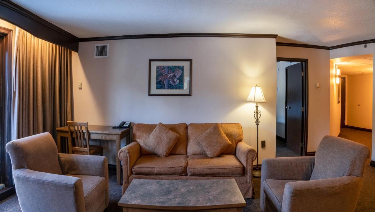 The Rundlestone Lodge Banff Buitenkant foto