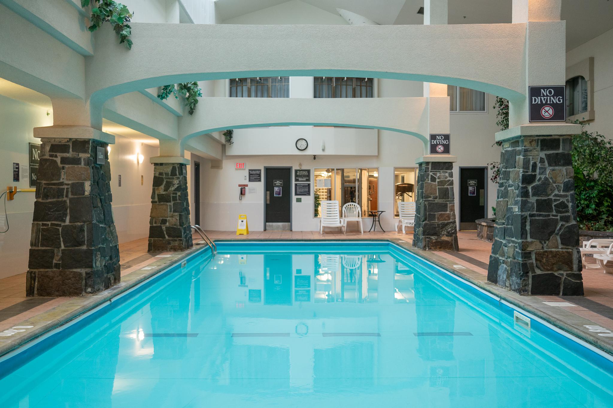 The Rundlestone Lodge Banff Buitenkant foto